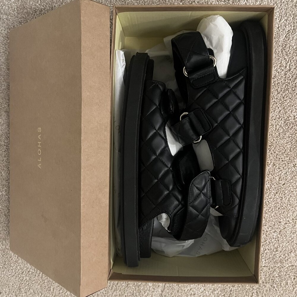 ALOHAS Hook-Loop Leather Sandal, Size 38/7.5